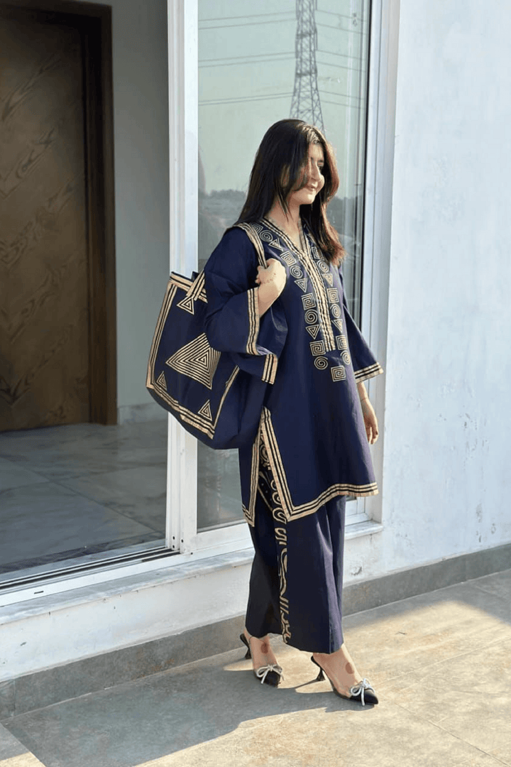 READY TO WEAR STYLISH 2 PIECE LINEN SUIT WITH BAG - Jays Boutique